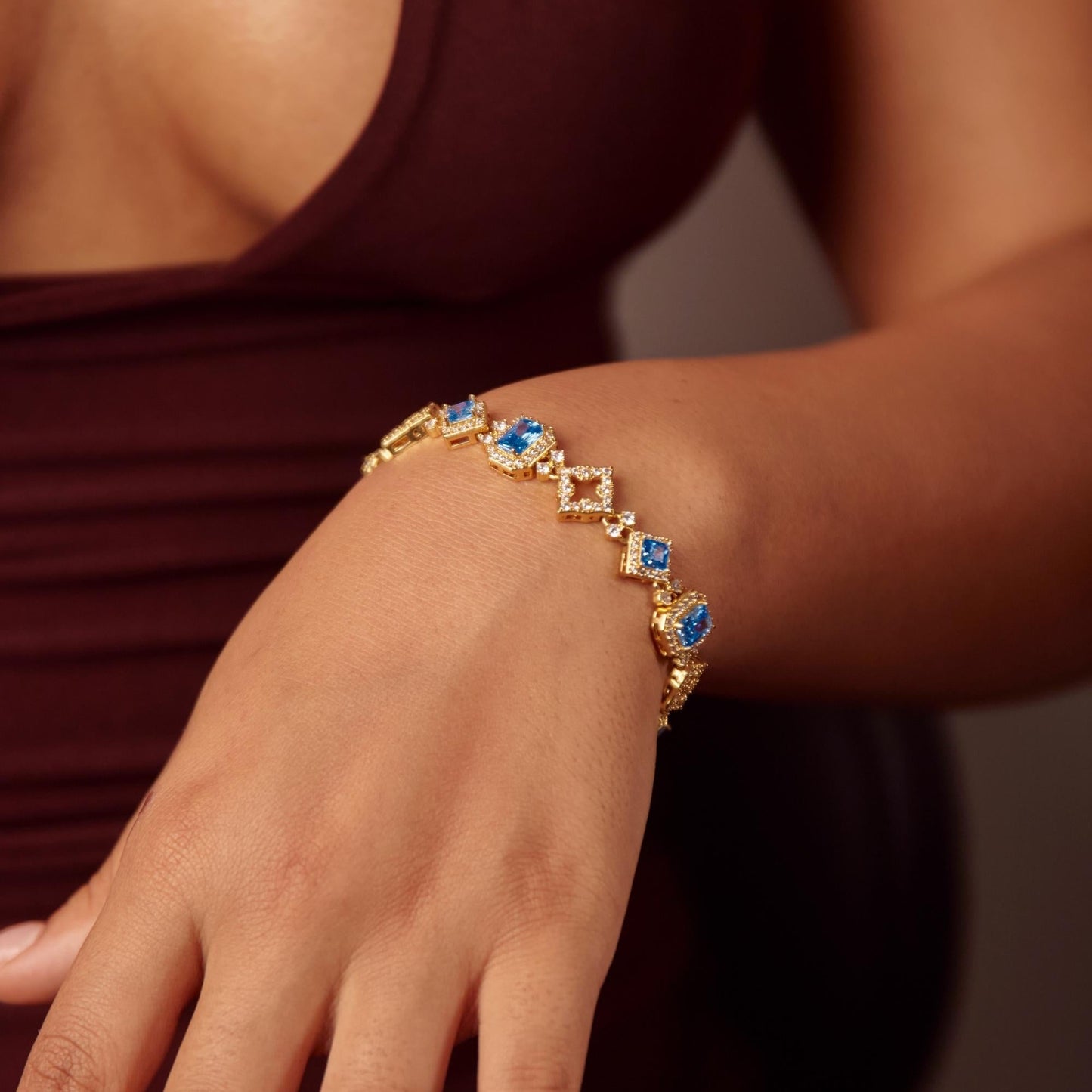 Luxury Sapphire Geometric Link Bracelet